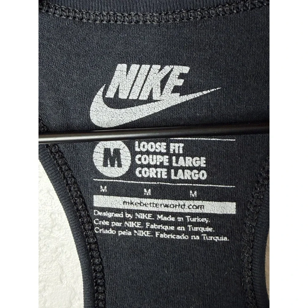 Nike women futura